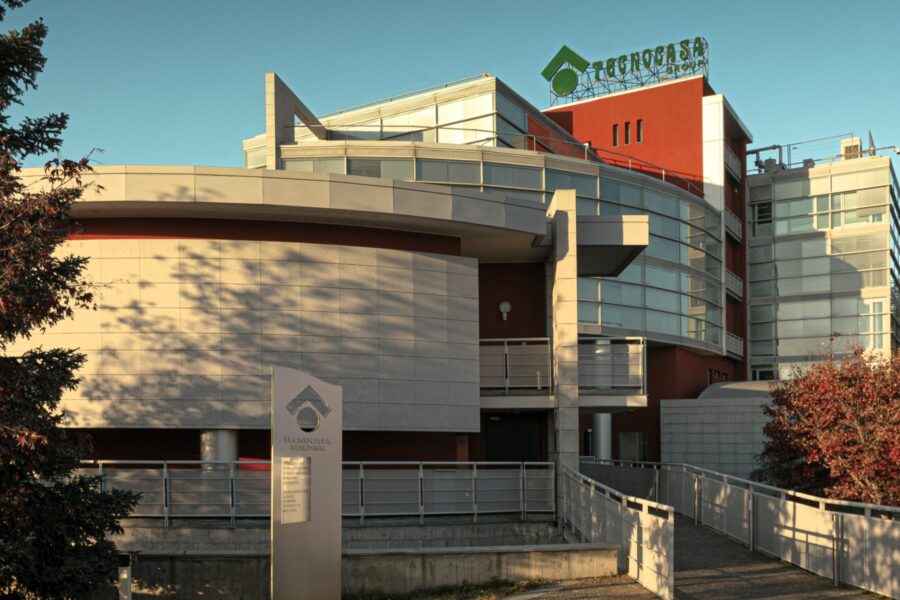 Sede-nazionale-Gruppo Tecnocasa-nove-agenzie-affiliate-tecnocasa-lasciano-la-rete-parte-interno-12-facile-franchising
